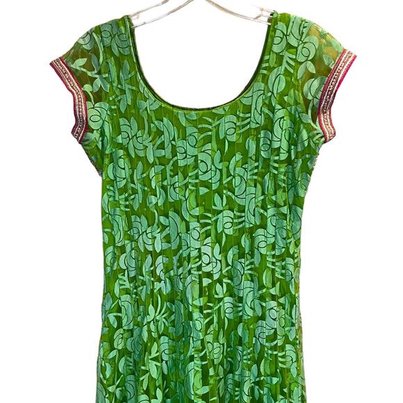 Karishma Women's Green Short Sleeve Round Neck Embellished Fit & Flare Dress S - Picture 8 of 16